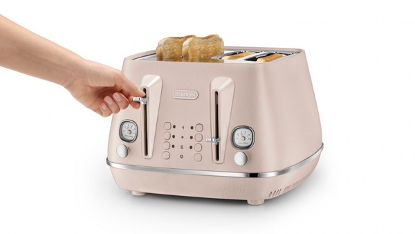 De'Longhi Distinta toaster review
